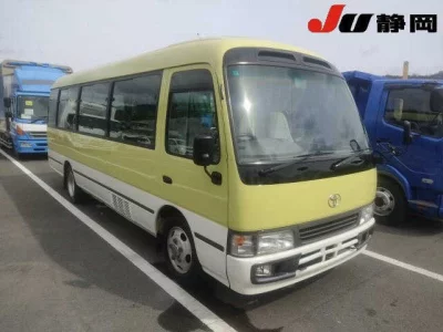 Toyota COASTER