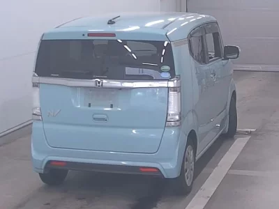 Honda N BOX SLASH