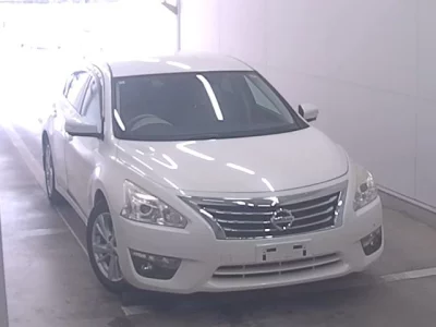 Nissan TEANA