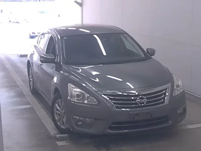 Nissan TEANA
