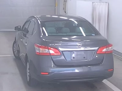 Nissan SYLPHY