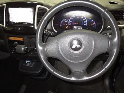 Mitsubishi DELICA D2