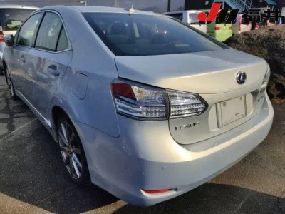 Lexus HS