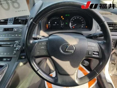 Lexus HS