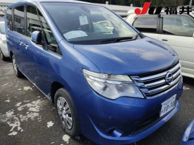 Nissan SERENA  с аукциона в Японии