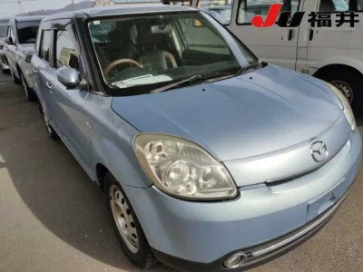 Mazda VERISA  с аукциона в Японии