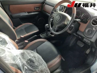 Mazda VERISA  с аукциона в Японии