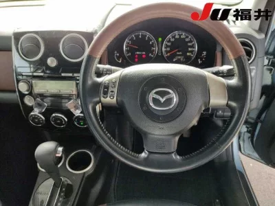 Mazda VERISA  с аукциона в Японии