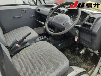Daihatsu HIJET TRUCK  с аукциона в Японии
