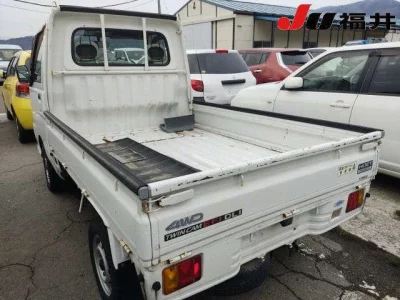 Daihatsu HIJET TRUCK  с аукциона в Японии