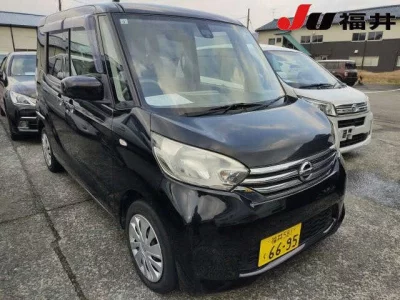 Nissan Dayz Roox