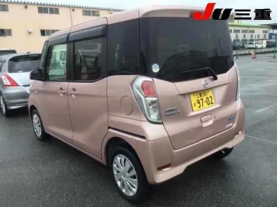 Nissan Dayz Roox