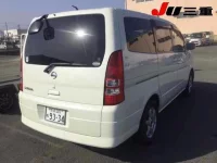 Nissan SERENA лот № 77 оценка 4  с аукциона в Японии 5