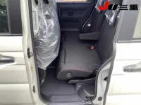Suzuki SPACIA GEAR лот № 2514 оценка 6  с аукциона в Японии 9