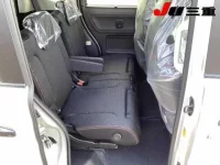 Suzuki SPACIA GEAR лот № 2514 оценка 6  с аукциона в Японии 4