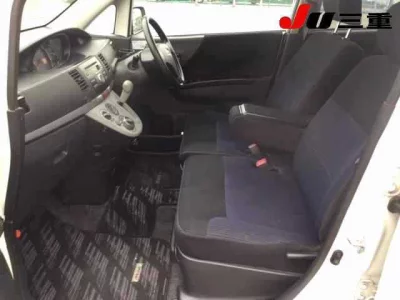 Daihatsu MOVE  с аукциона в Японии