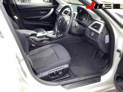 BMW 3-Series  с аукциона в Японии