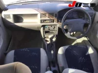 Mazda DEMIO лот № 8029 оценка 3.5  с аукциона в Японии 7