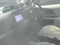 Toyota AQUA лот № 3002 оценка 3.5  с аукциона в Японии 2