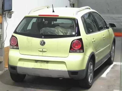 Volkswagen CROSS POLO