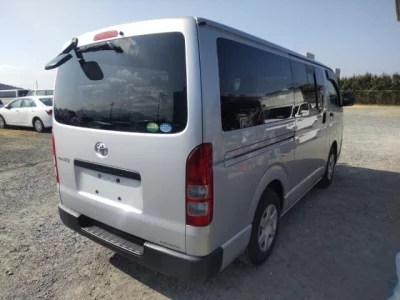 Toyota REGIUS ACE VAN