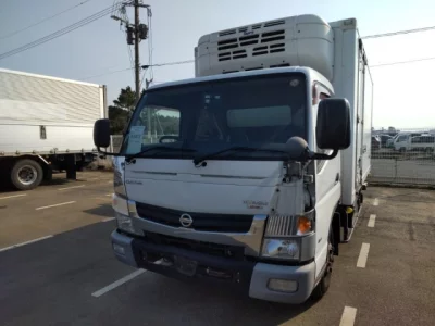 Nissan ATLAS  с аукциона в Японии