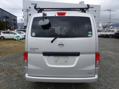 Nissan NV200