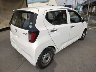 Daihatsu MIRA E S  с аукциона в Японии