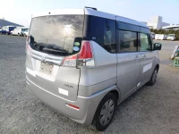 Suzuki SOLIO лот № 4084 оценка 3.5  с аукциона в Японии 2