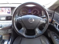 Nissan FUGA лот № 1229 оценка 4  с аукциона в Японии 3