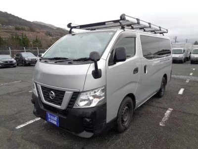 Nissan CARAVAN VAN  с аукциона в Японии