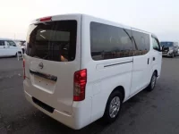 Nissan CARAVAN VAN лот № 1625 оценка 3.5  с аукциона в Японии 1