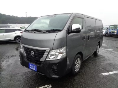 Nissan CARAVAN VAN  с аукциона в Японии