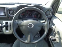 Nissan CARAVAN VAN лот № 1612 оценка 4  с аукциона в Японии 4