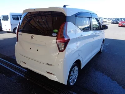 Nissan DAYZ  с аукциона в Японии