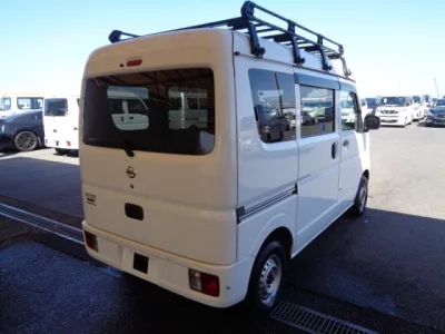 Nissan CLIPPER VAN
