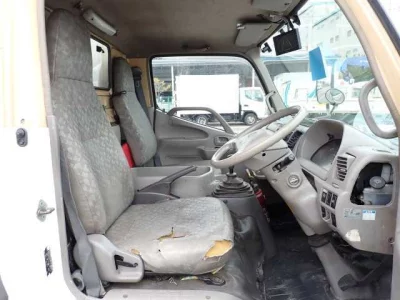 Hino DUTRO  с аукциона в Японии