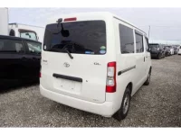Toyota TOWN ACE VAN лот № 1047 оценка 3.5  с аукциона в Японии 1