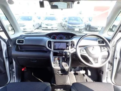 Mitsubishi DELICA D2