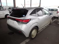 Nissan NOTE лот № 68 оценка 3  с аукциона в Японии 1