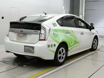 Toyota Prius PHV