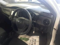 Toyota COROLLA AXIO лот № 30098 оценка 4  с аукциона в Японии 8