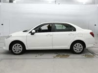 Toyota COROLLA AXIO лот № 30098 оценка 4  с аукциона в Японии 3