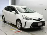 Toyota PRIUS ALPHA лот № 30087 оценка 4  с аукциона в Японии 4