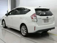 Toyota PRIUS ALPHA лот № 30087 оценка 4  с аукциона в Японии 5
