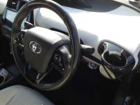 Toyota PRIUS PHV лот № 30247 оценка 4.5  с аукциона в Японии 8