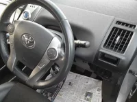 Toyota PRIUS ALPHA лот № 30030 оценка 4  с аукциона в Японии 8