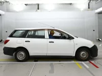 Nissan AD лот № 90135 оценка 3  с аукциона в Японии 2