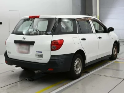 Nissan AD  с аукциона в Японии