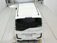 Honda STEP WAGON лот № 90103 оценка 3.5  с аукциона в Японии 7